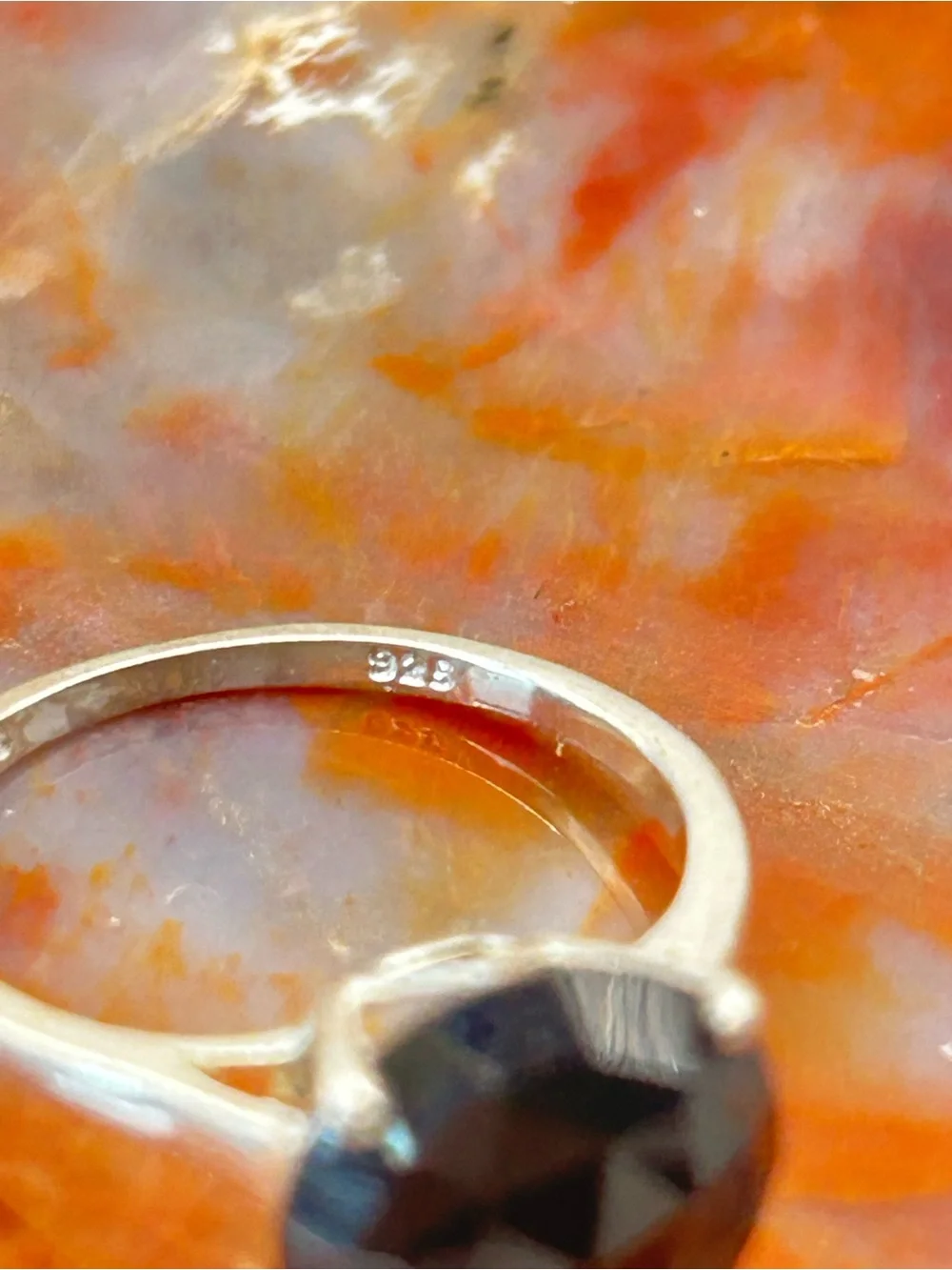 N/A traditional faceted